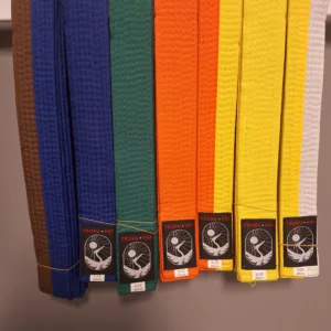Judoband – Wit, Geel, Oranje, Rood, Roze, Groen, Blauw, Bruin